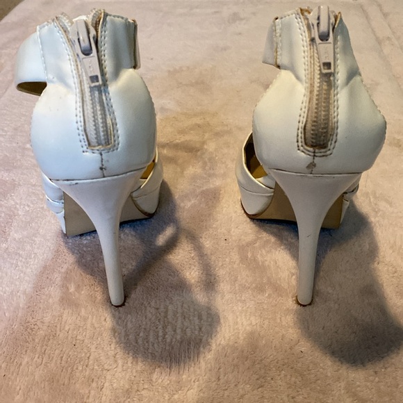 Aldo white stiletto heels - Picture 2 of 5